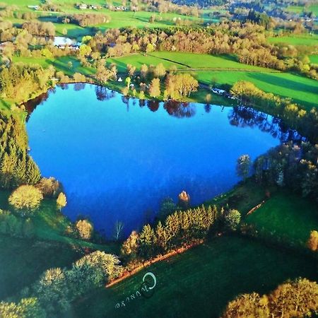 Domaine Du Balbuzard Hotel Condat-en-Combraille ภายนอก รูปภาพ