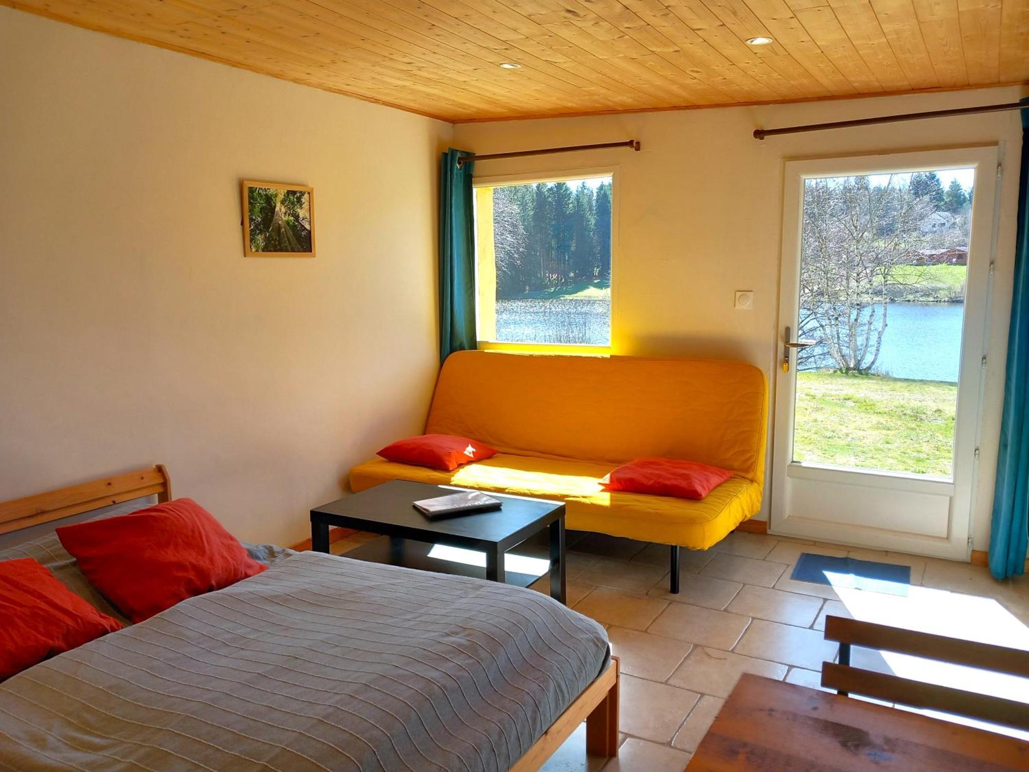 Domaine Du Balbuzard Hotel Condat-en-Combraille ภายนอก รูปภาพ