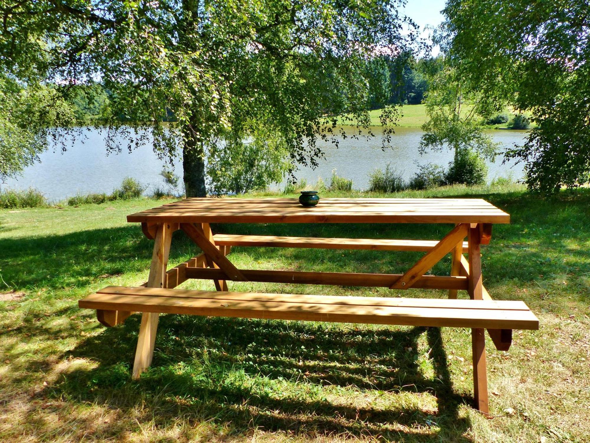 Domaine Du Balbuzard Hotel Condat-en-Combraille ภายนอก รูปภาพ